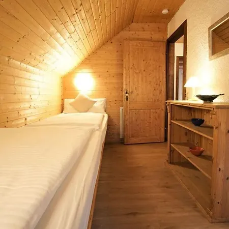 Wellness Hut *